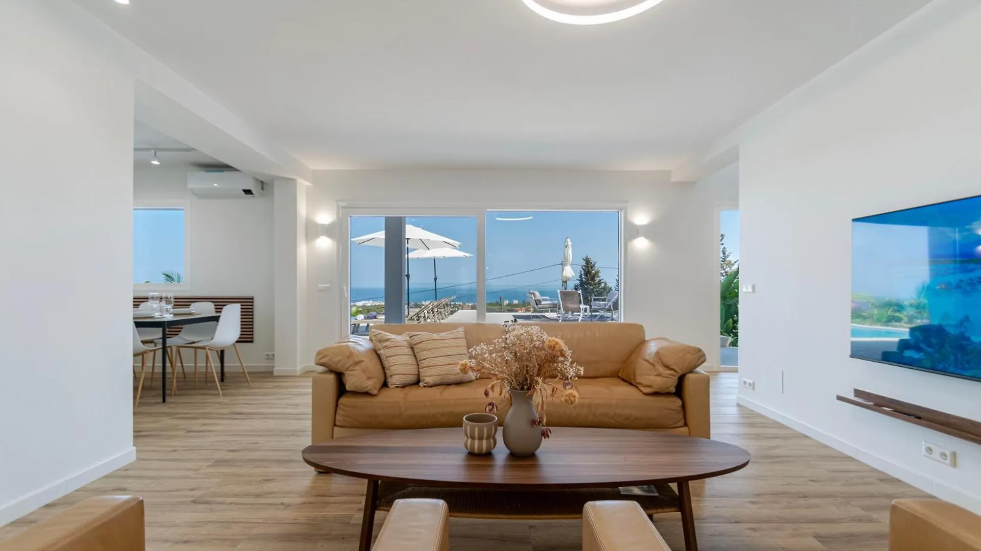 Happyplace Malaga -- Villa With Panoramic Sea View Heated Infinity Saltwater Pool