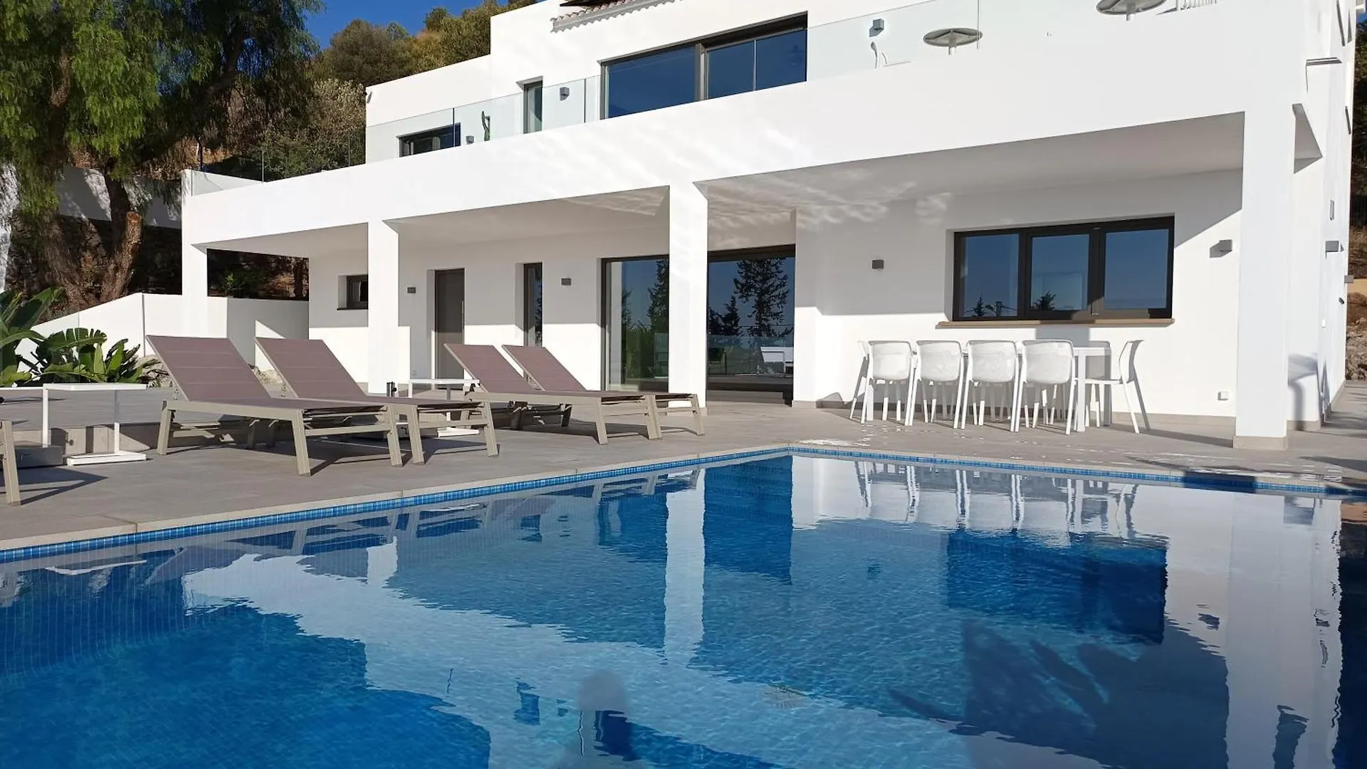 Happyplace Malaga -- Villa With Panoramic Sea View Heated Infinity Saltwater Pool